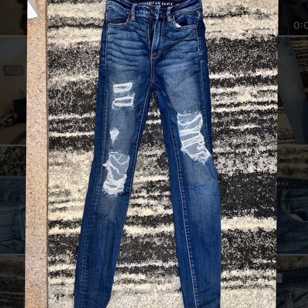 Dark wash American eagle jeans
